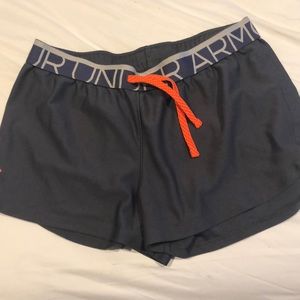Under Armor play up shorts